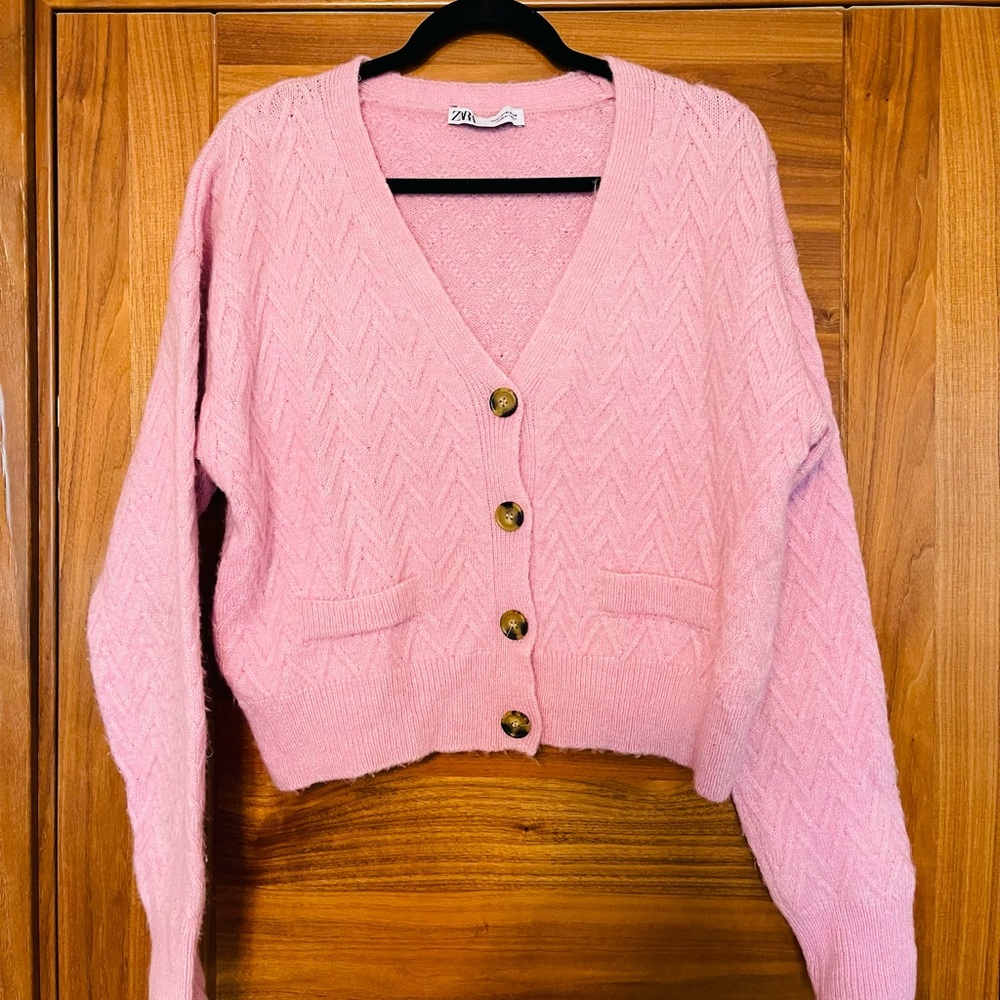 Zara knit pink Cardigan Sweater💓